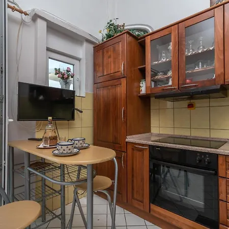 Kate Apartment *