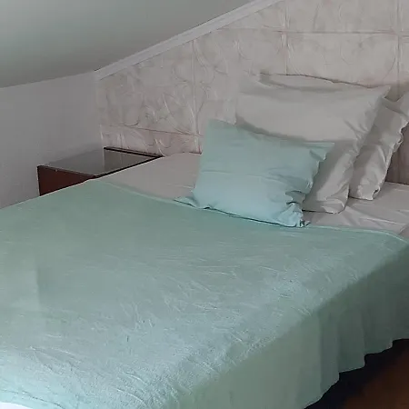 Kate Apartman Trogir